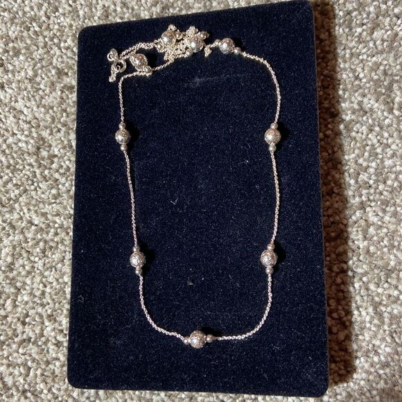 925 STERLING SILVER BEAUTIFUL BALL NECKLACE - Picture 1 of 9